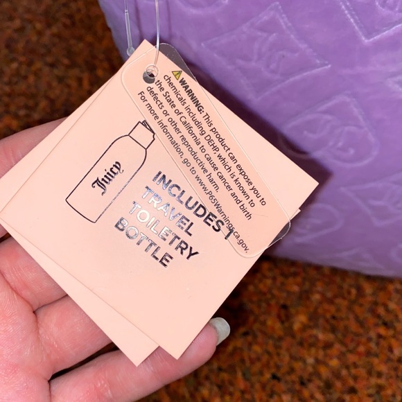 NWT Juicy Couture Travel Bag - Picture 3 of 7